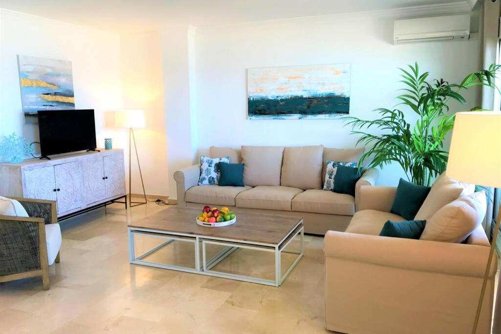 Penthouse Bermuda Beach 2 إِستيبونا المظهر الخارجي الصورة