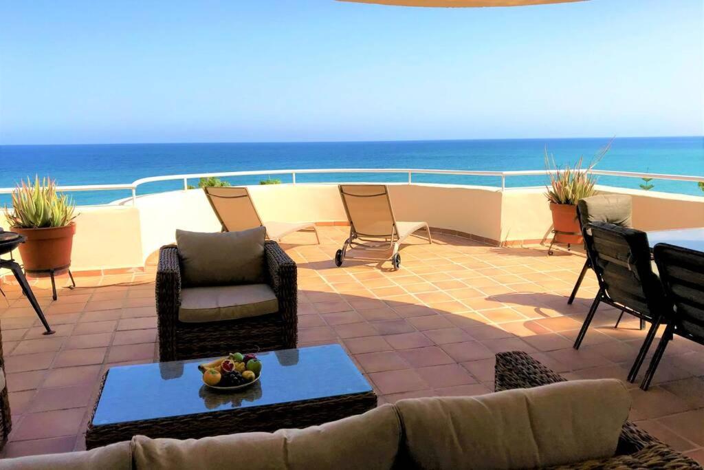 Penthouse Bermuda Beach 2 إِستيبونا المظهر الخارجي الصورة