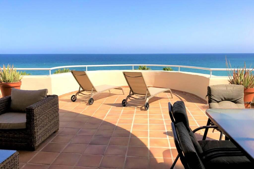 Penthouse Bermuda Beach 2 إِستيبونا المظهر الخارجي الصورة