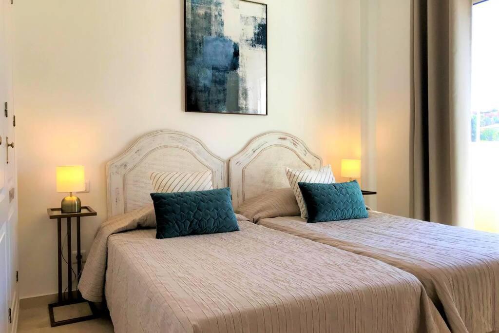 Penthouse Bermuda Beach 2 إِستيبونا المظهر الخارجي الصورة