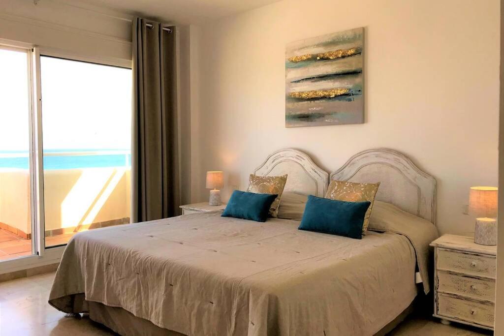 Penthouse Bermuda Beach 2 إِستيبونا المظهر الخارجي الصورة