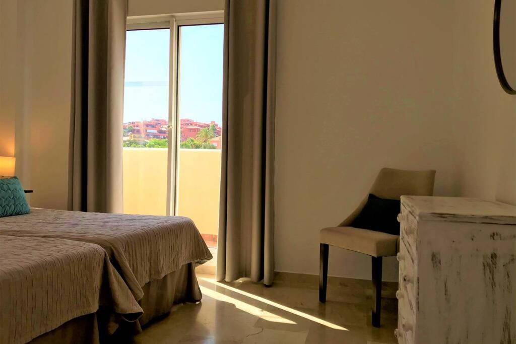 Penthouse Bermuda Beach 2 إِستيبونا المظهر الخارجي الصورة